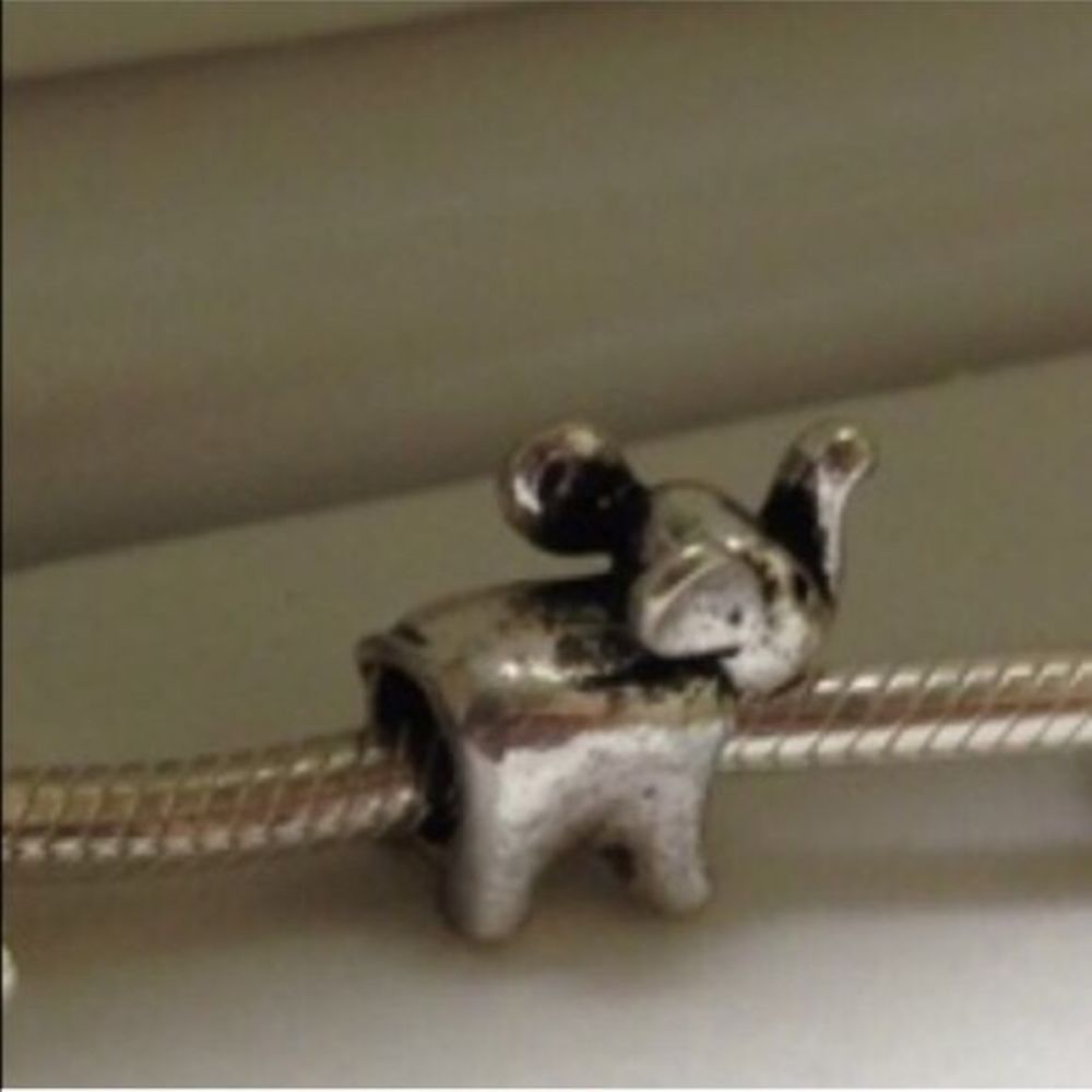 Elephant charm  - Picture 3 of 4